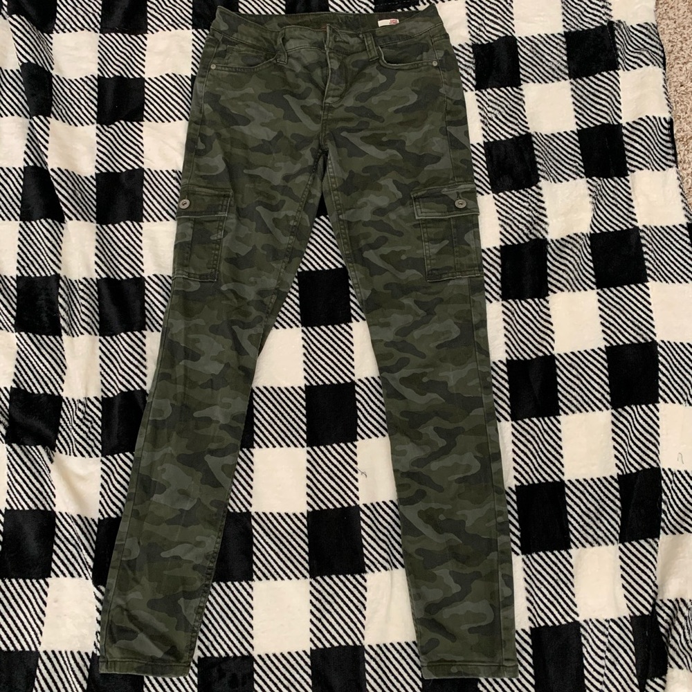 Super Skinny Army Green Camo Jeans
